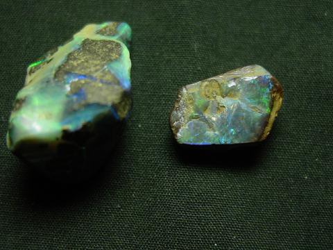 Rough Chunk & Small Surface Boulder Opal
